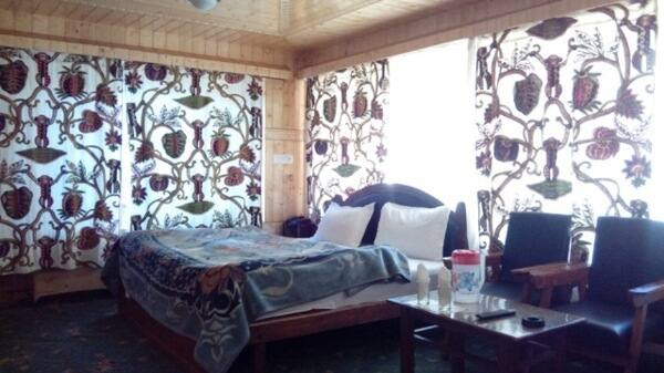 Hotel Tourist Palace, Pahalgam 4